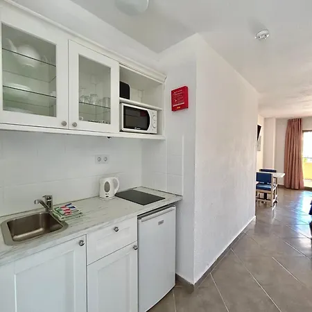 Bright With Pool & Garden View Ref C014 * לוס כריסטיאנוס