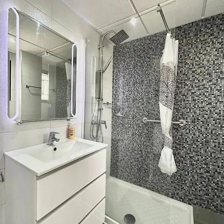 Bright With Pool & Garden View Ref C014 לוס כריסטיאנוס